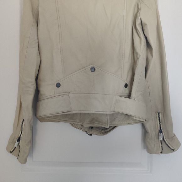 *Bod & Christensen Elegant Cream Leather Biker Jacket – Size L - Picture 4 of 12
